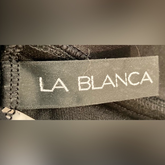 La Blanca Elegant Black Ruched Halter Swimsuit Size 8 - Picture 8 of 9